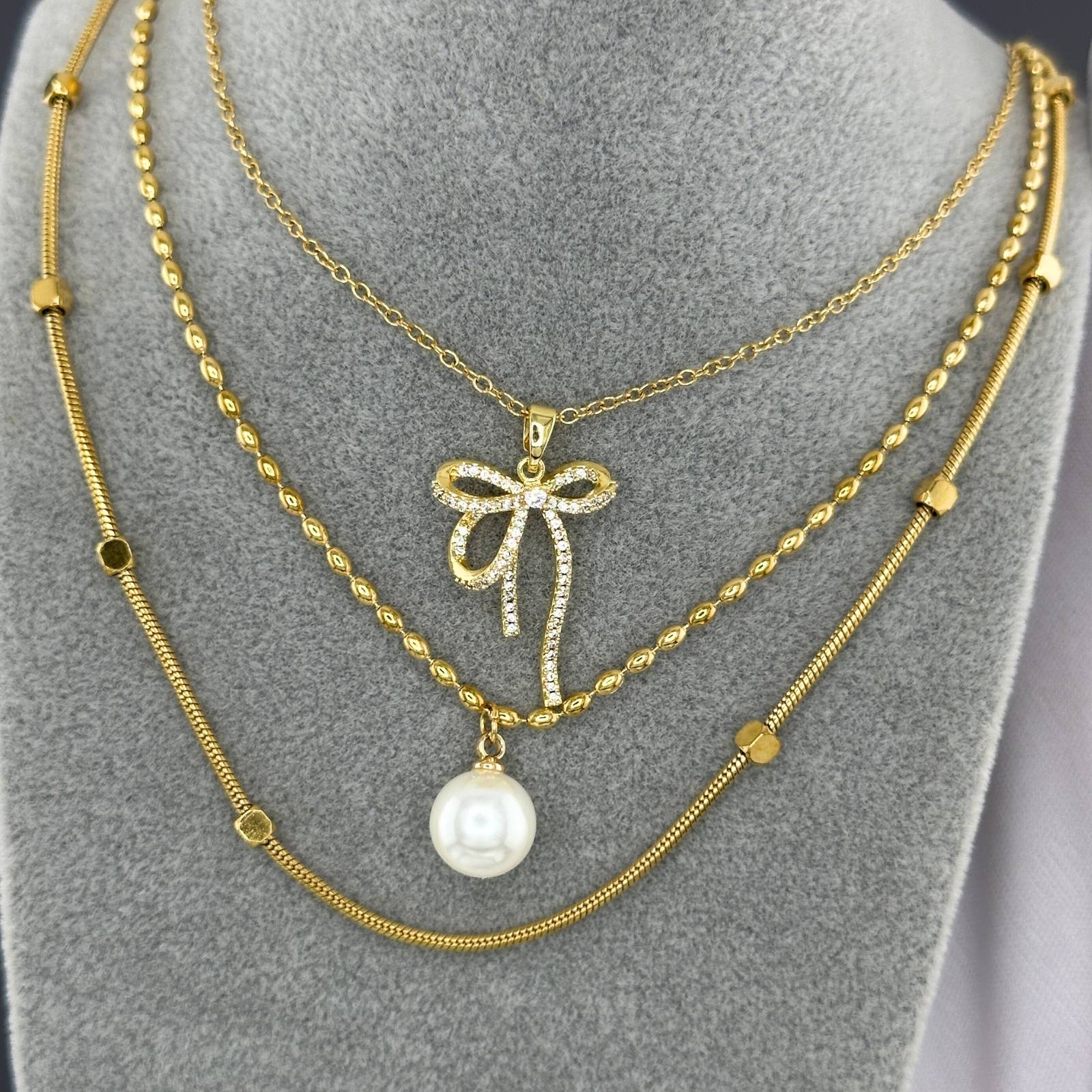 Collana " fiocco" Con Zirconi Bianchi
